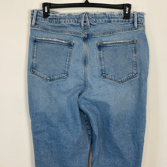 Good American Good Boy Twisted  Slit Ankle Jeans. High Rise. Button fly. Size 15 - Picture 10 of 16